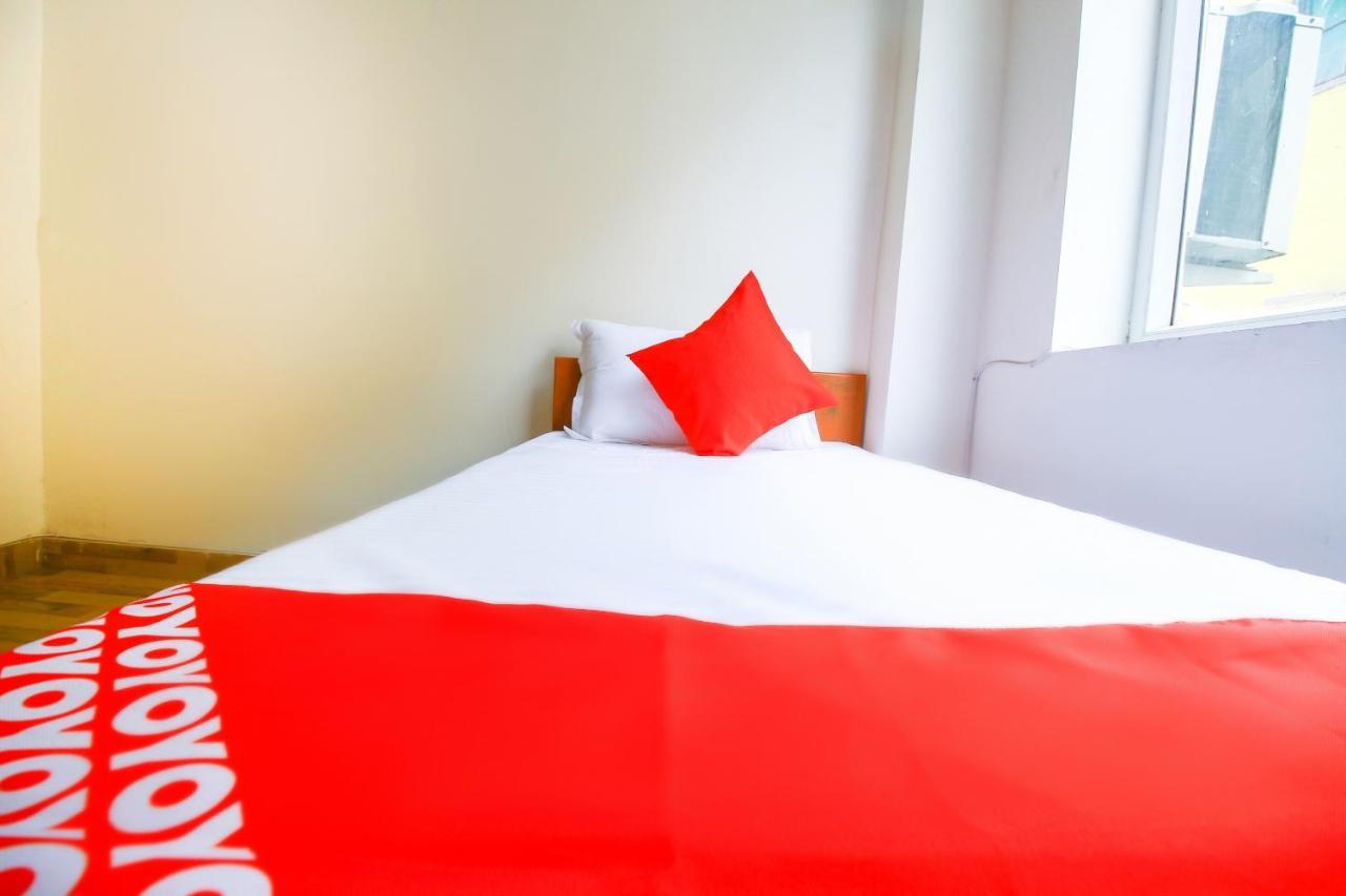 Hotel O Ansh Residency Дели Экстерьер фото