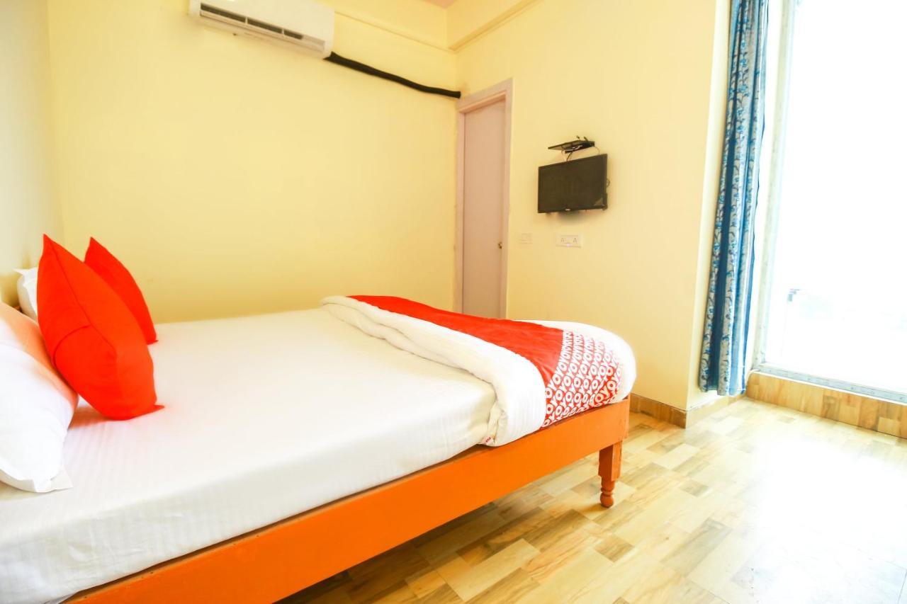Hotel O Ansh Residency Дели Экстерьер фото