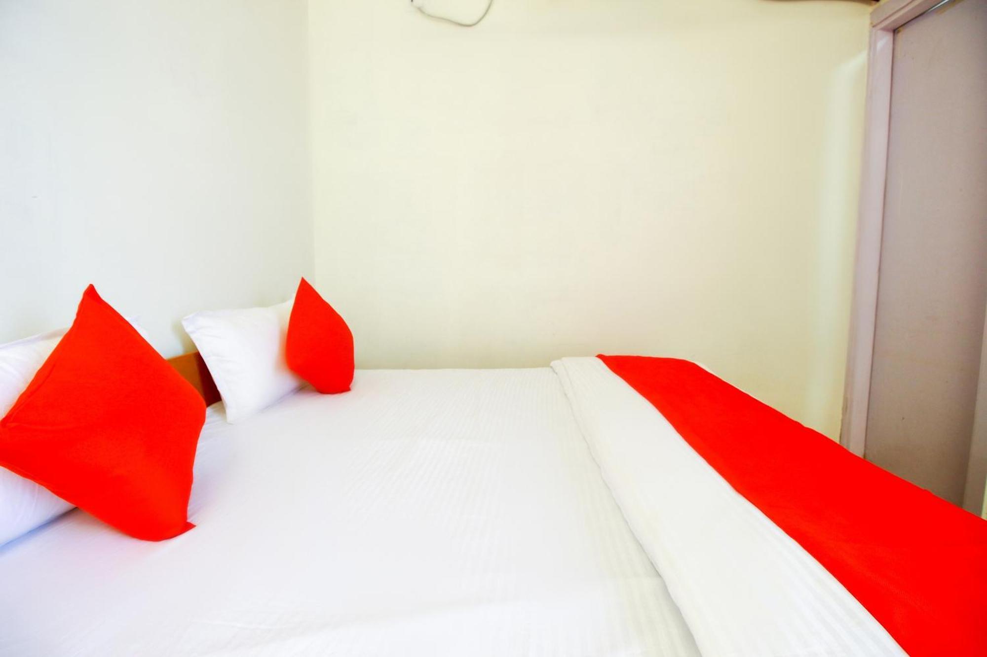 Hotel O Ansh Residency Дели Экстерьер фото